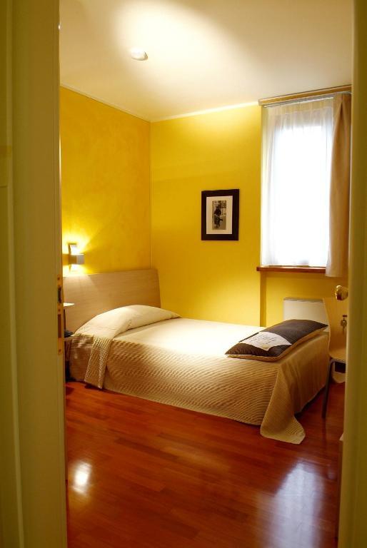 Hotel Fontana Santa Grumello del Monte Chambre photo