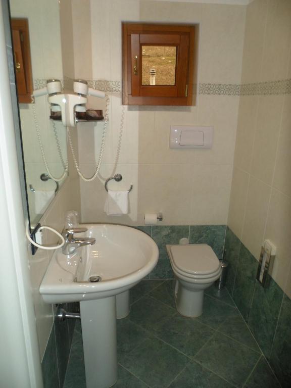 Hotel Fontana Santa Grumello del Monte Chambre photo